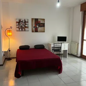 https://monolocale-ludoleo-1.in-sardinia.net